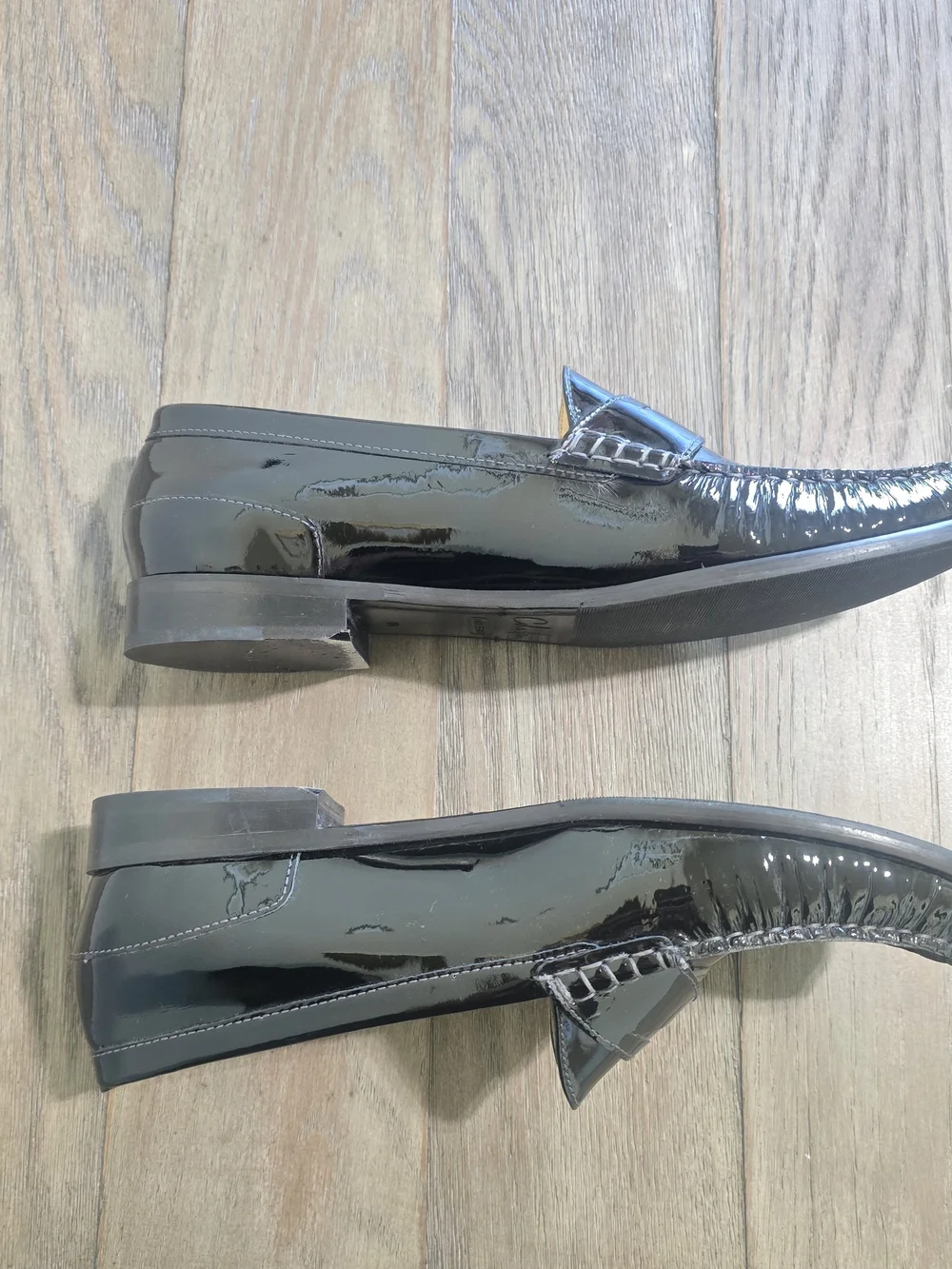 Cole Haan Nike Air Black Patent Leather Penny Loafers Women's 9.5 Preppy Office